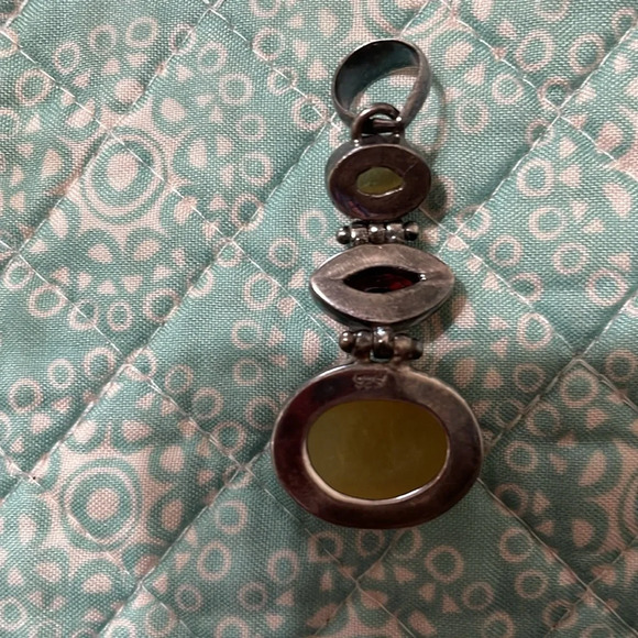 Sterling Silver Pendant - Picture 5 of 6